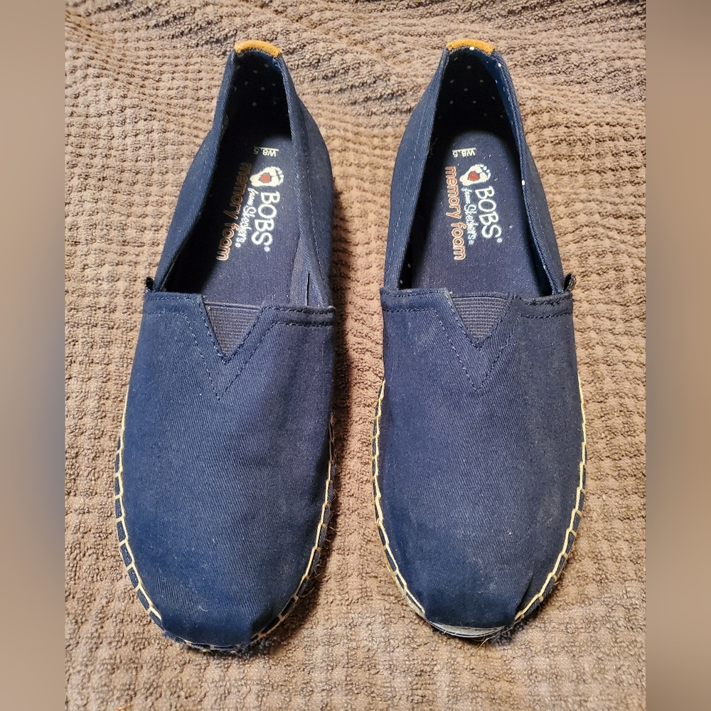 Bob's espadril shoes